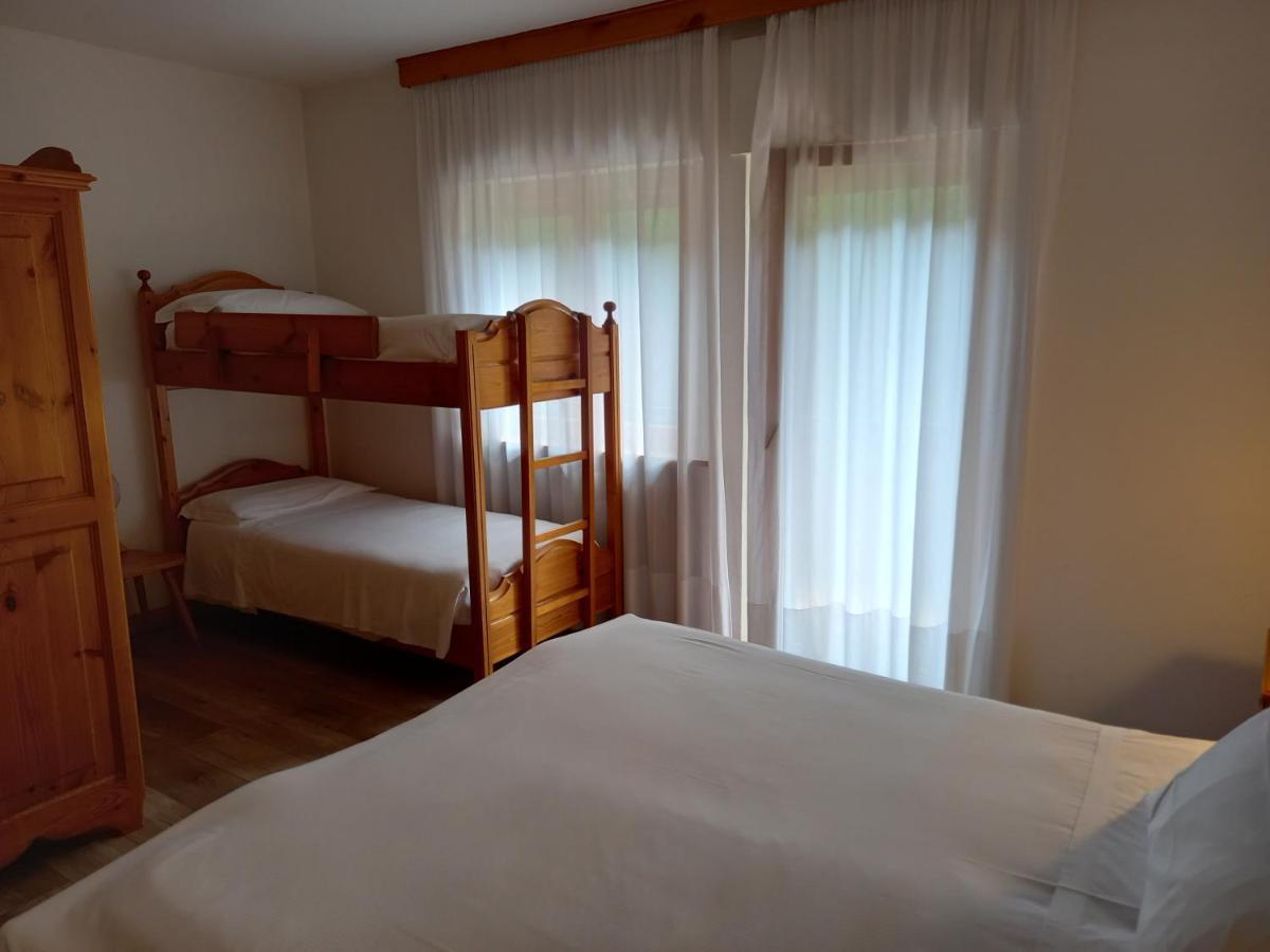 Albergo Scoiattolo 팔카데 외부 사진
