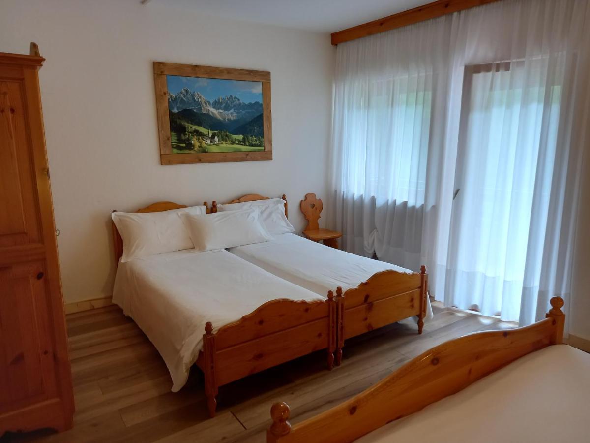 Albergo Scoiattolo 팔카데 외부 사진