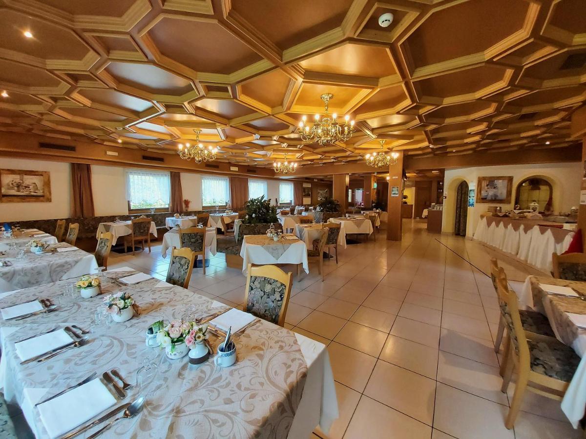Albergo Scoiattolo 팔카데 외부 사진