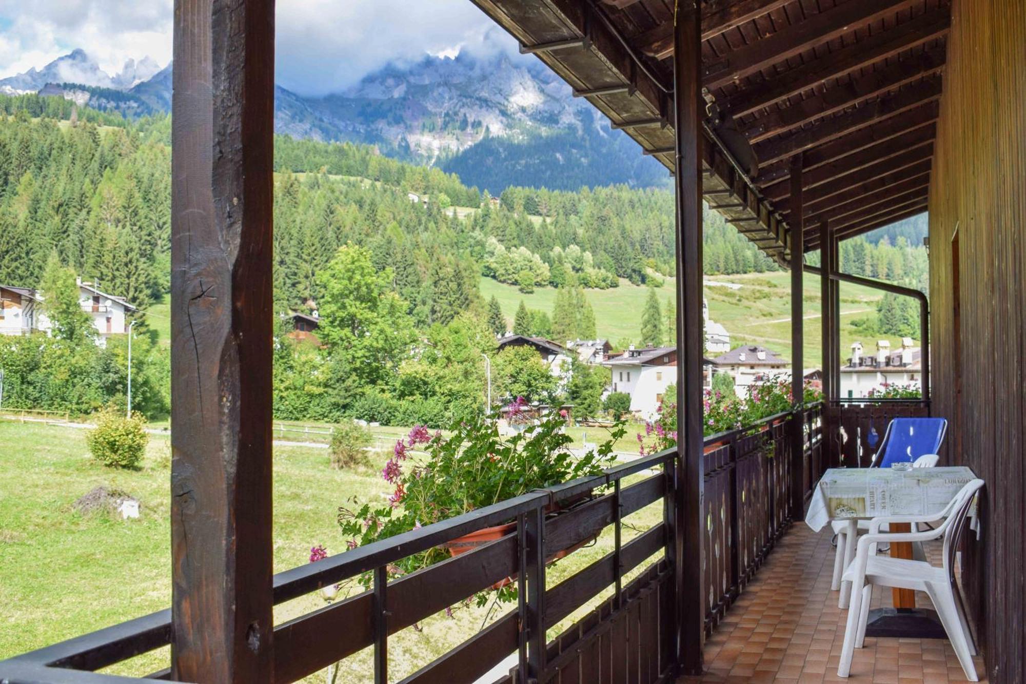 Albergo Scoiattolo 팔카데 외부 사진