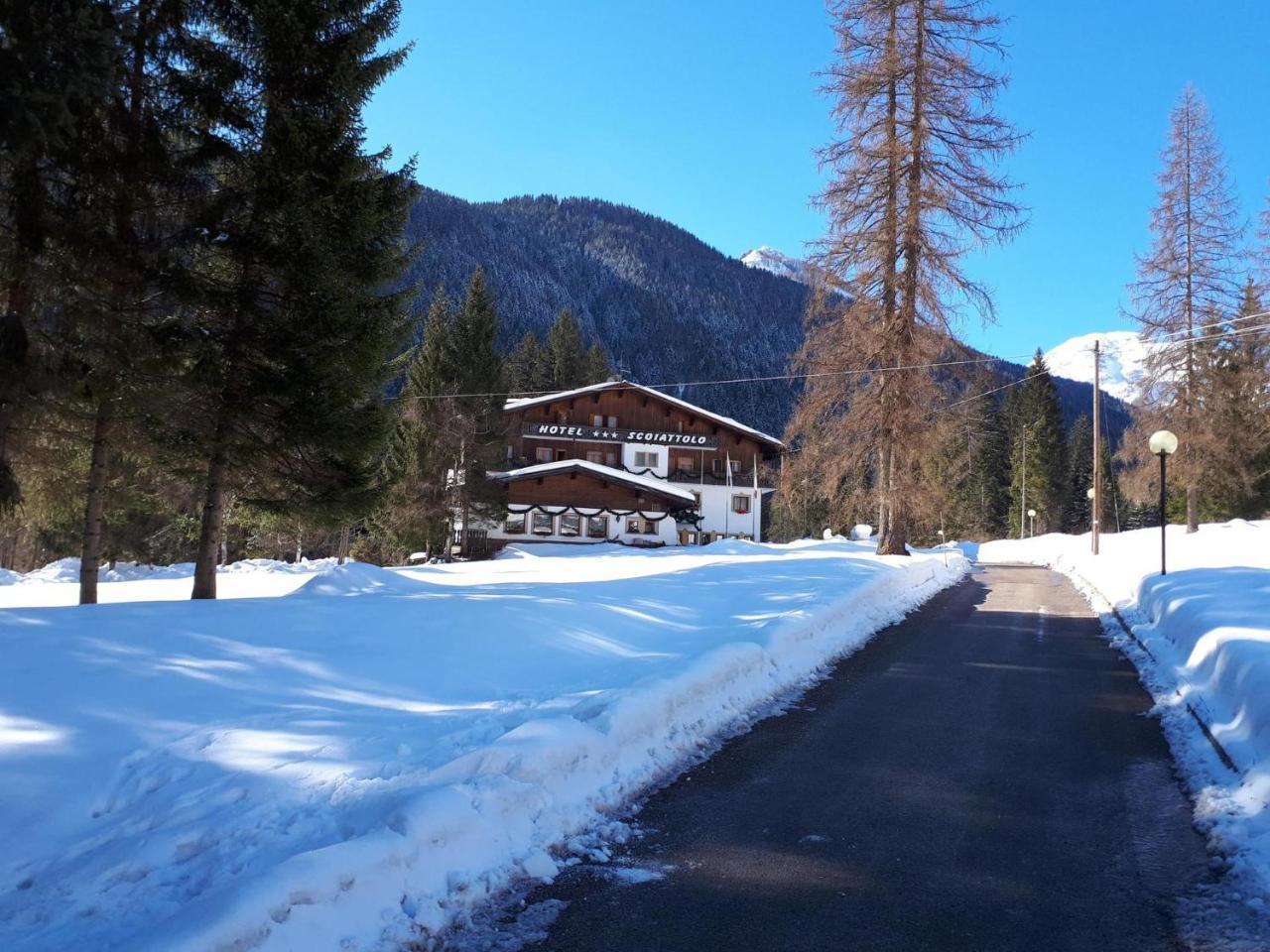 Albergo Scoiattolo 팔카데 외부 사진